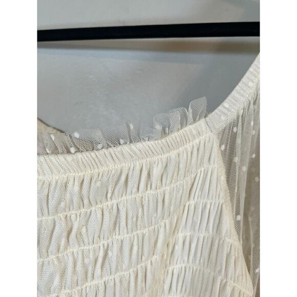 Torrid Top Milkmaid 4X Cream Swiss Dot Mesh Feminine Coquette Smock Crop Boho - Picture 10 of 13